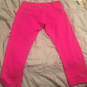 Hot pink Lululemon capris
